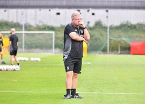 Ce a remarcat antrenorul celor de la Sparta Praga la FCSB: „Fotbalistul-cheie al echipei. El face legătura, dar este și omul de ultimă fază”