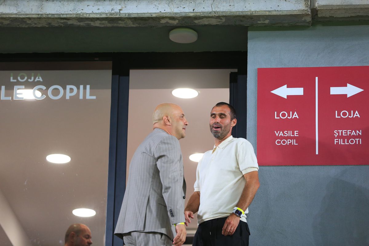 Dan Șucu a revenit la „oficială” » Salut cu „dușmanul” în lojă: „Patronul Rapidului are declarații comuniste”