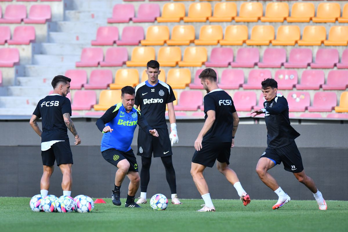 Antrenament FCSB înainte de turul cu Sparta Praga