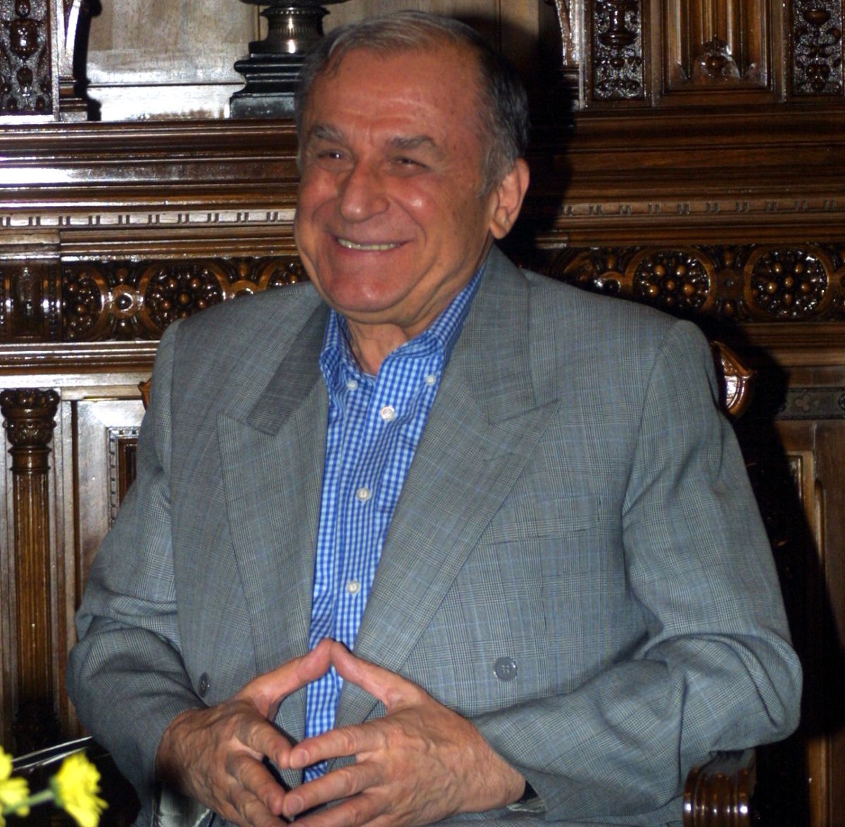 Rapidistul Ion Iliescu, alături de George Copos - imagini din arhiva de aur a Gazetei + alte ipostaze cu primul președinte de după căderea regimului comunist