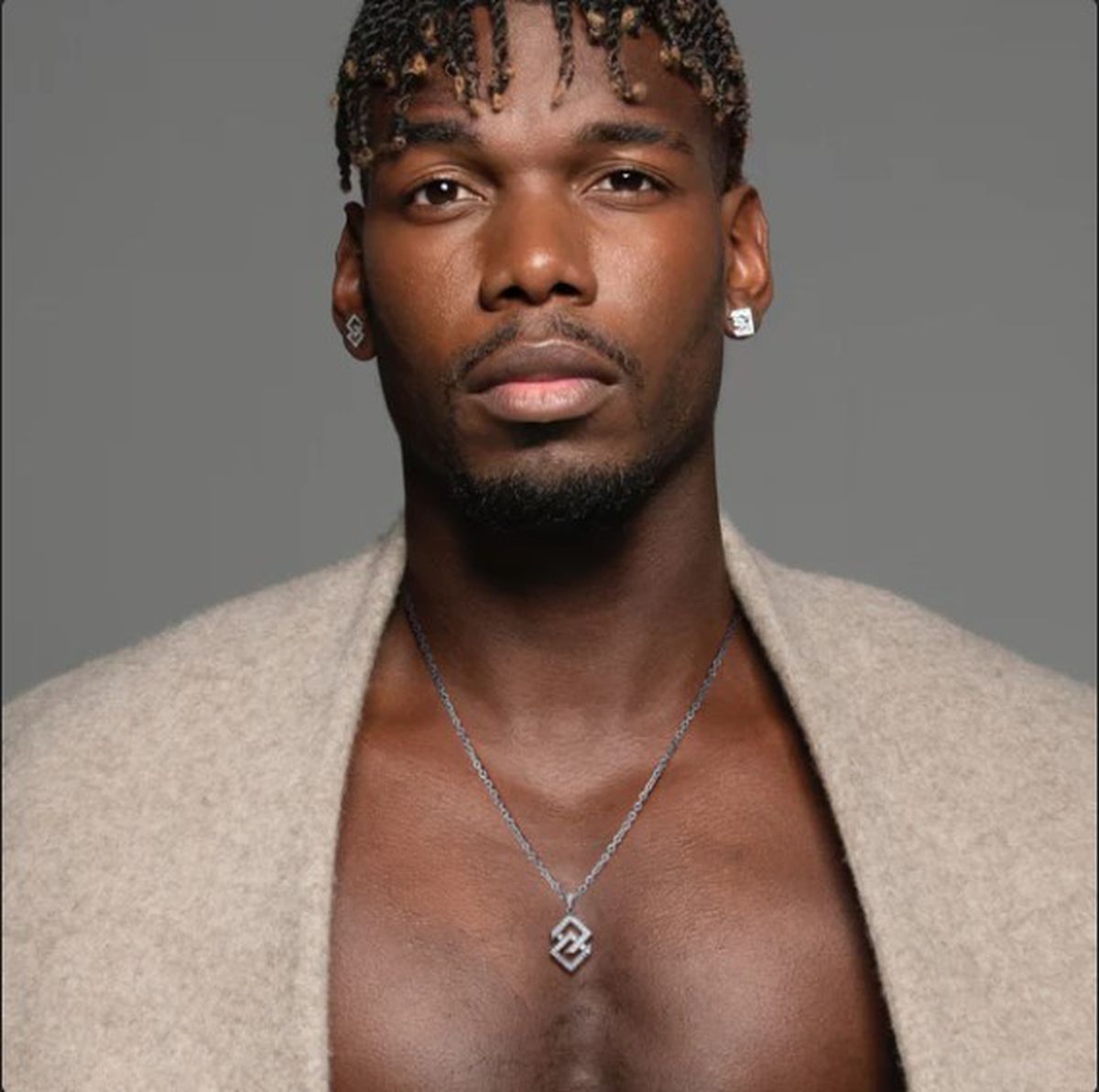 Unbreakable, noua colecție de bijuterii lansată de Paul Pogba