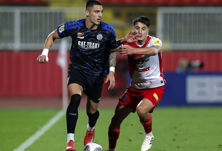 Posibila adversară a celor de la FCSB vrea să aducă un jucător de la AC Milan