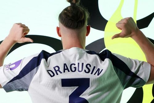 Radu Drăgușin, cu numărul 3 pe spate la Tottenham/ foto: tottenhamhotspur.com