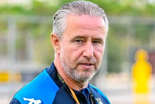 Laurențiu Reghecampf