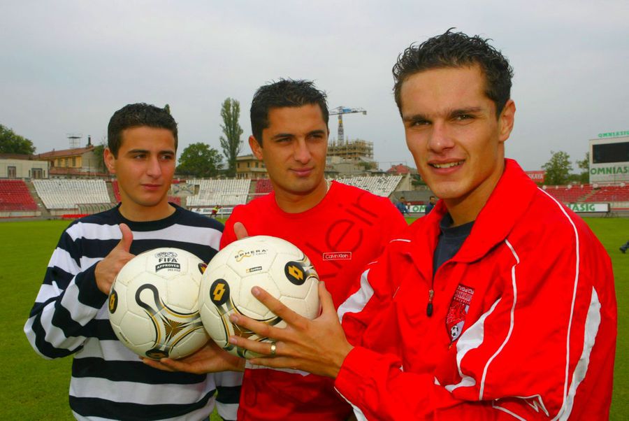 Vlad Munteanu în perioada Dinamo, alături de Ianis Zicu și de Claudiu Niculescu / foto: arhivă GSP Ianis Zicu, înaintea duelului cu fostul său coleg de Dinamo: „Știm cu toții stilul lui Claudiu Niculescu”