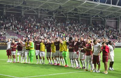 Ce s-a întâmplat pe gazon imediat după Rapid - Botoșani » Noul idol din Giulești, ovaționat la scenă deschisă + Fostul jucător a înjurat Steaua