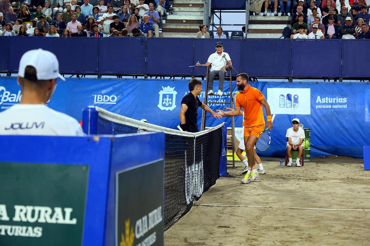 Imagini fenomenale cu turneul de tenis pe plajă din Luanco