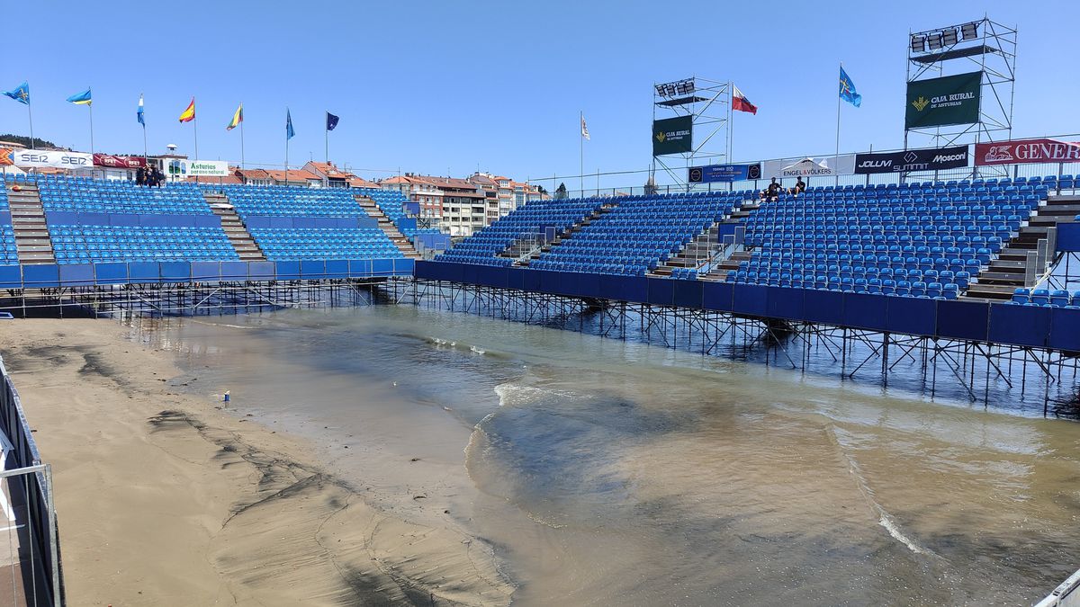 Imagini fenomenale cu turneul de tenis pe plajă din Luanco