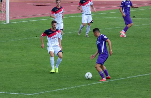 FOTO: Facebook FC Argeș Fans // Andrei Prepeliță în tricoul piteștenilor, într-un meci amical