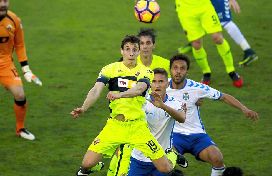 Dinamo Il Aduce Pe Guillermo Fernandez Hierro Atacant Cu Meciuri In Champions League