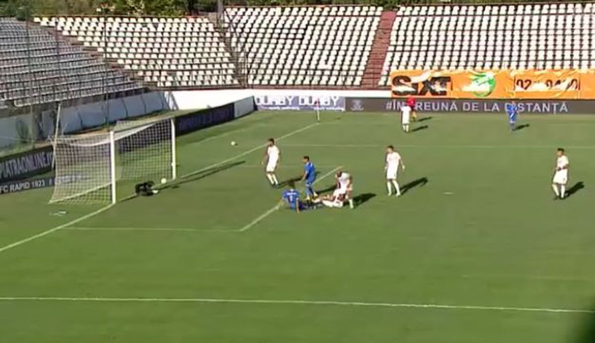 Rapid - Pandurii gafă Drăghia