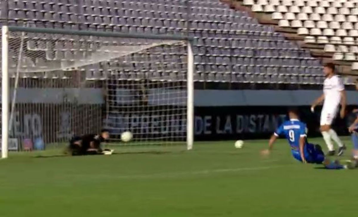 VIDEO+FOTO Rapid - Pandurii » Al doilea gol al meciului a venit după o gafă a portarului Drăghia!