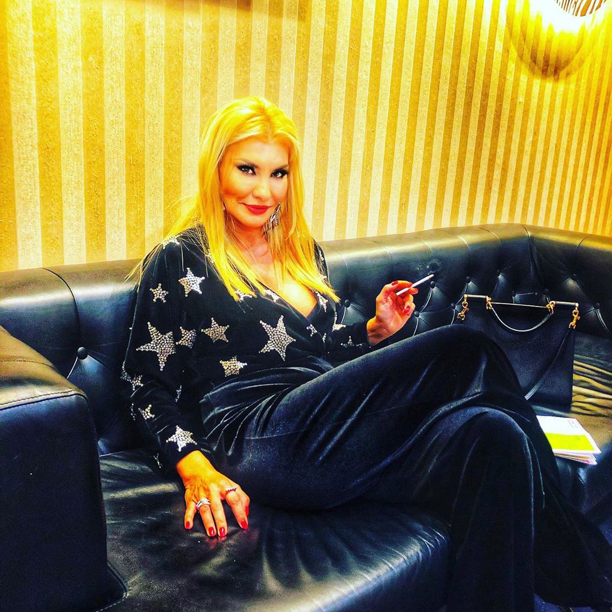 L-a văzut la televizor pe Pancu și a pus mâna pe telefon: „Mi-a spus «Da, când?». I-am răspuns «Acum!»”