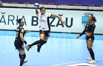 CSM București - Gloria Buzău 30-16 » Demonstrație de forță în semifinala Cupei României