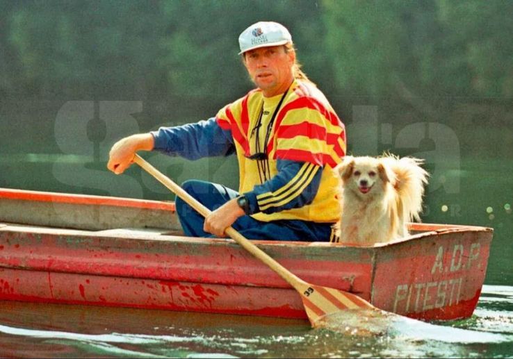 În canoe, alături de cățelușa Blanche  / foto: Gazeta Sporturilor
