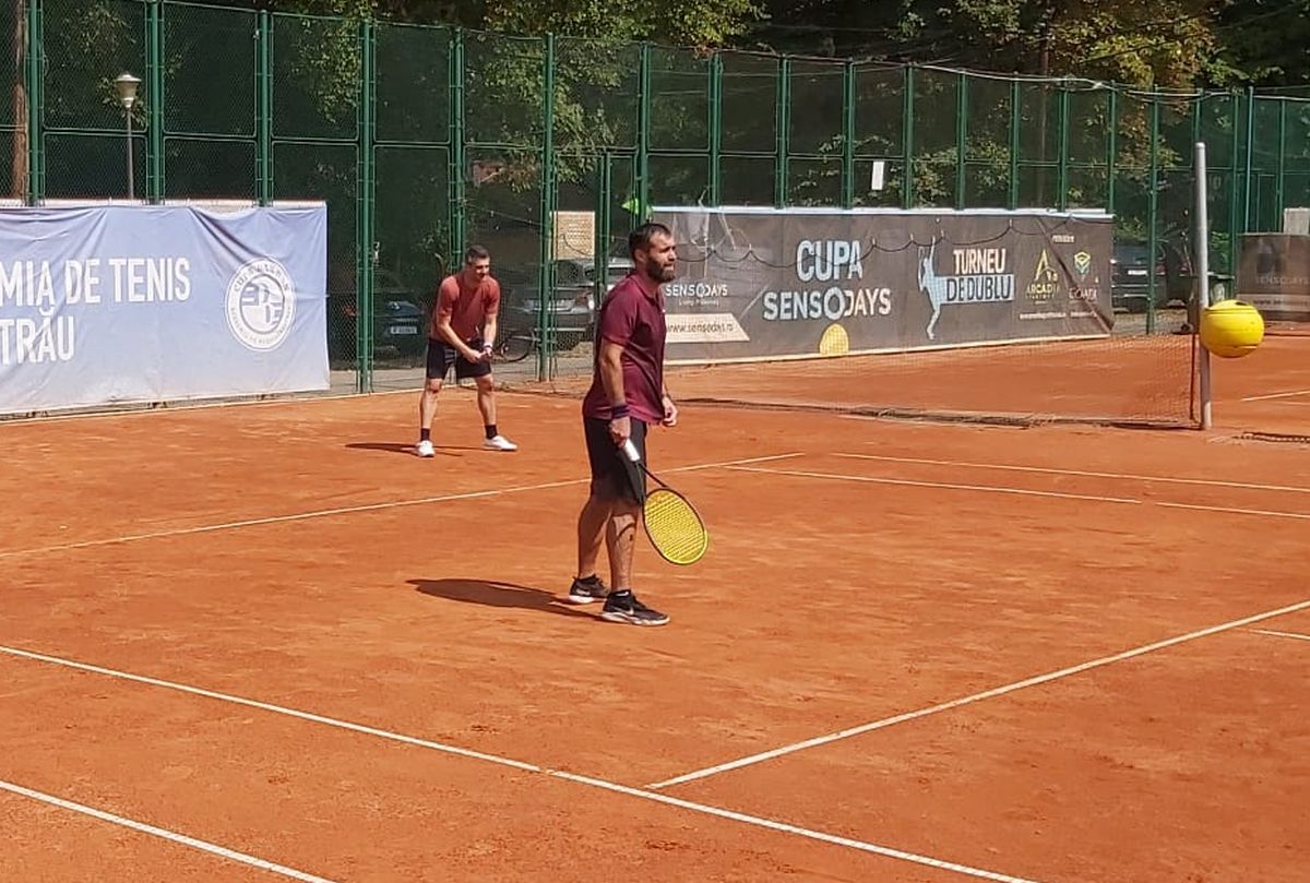 „Uite că mai pierde și Rapid” » Daniel Niculae și Vasile Maftei, înfrângere la cupa organizată de Șucu