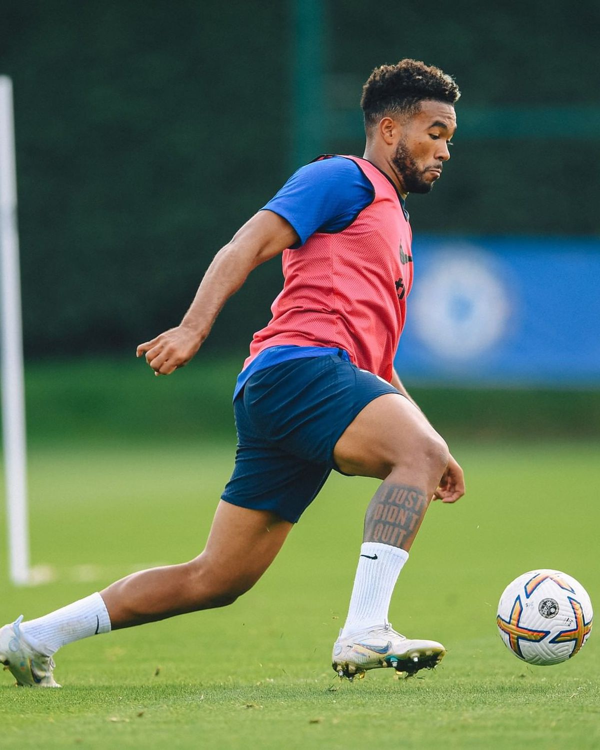 Chelsea a anunțat prelungirea contractului lui Reece James