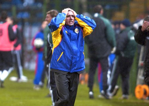 EPISODUL 9: România - Slovenia 1-1 (2001). Cum ar fi arătat Hagi ca antrenor dacă mergea la Mondiale?