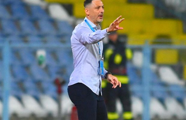 Rădoi, „dator” la jucătorii lui: „Le-am promis și o să plătesc”