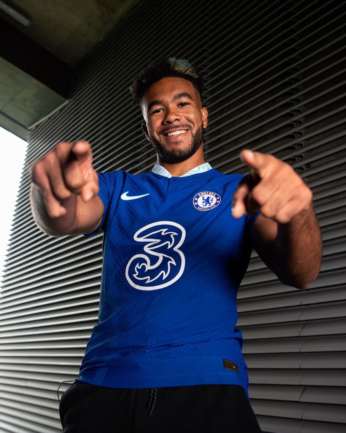 Chelsea a anunțat prelungirea contractului lui Reece James