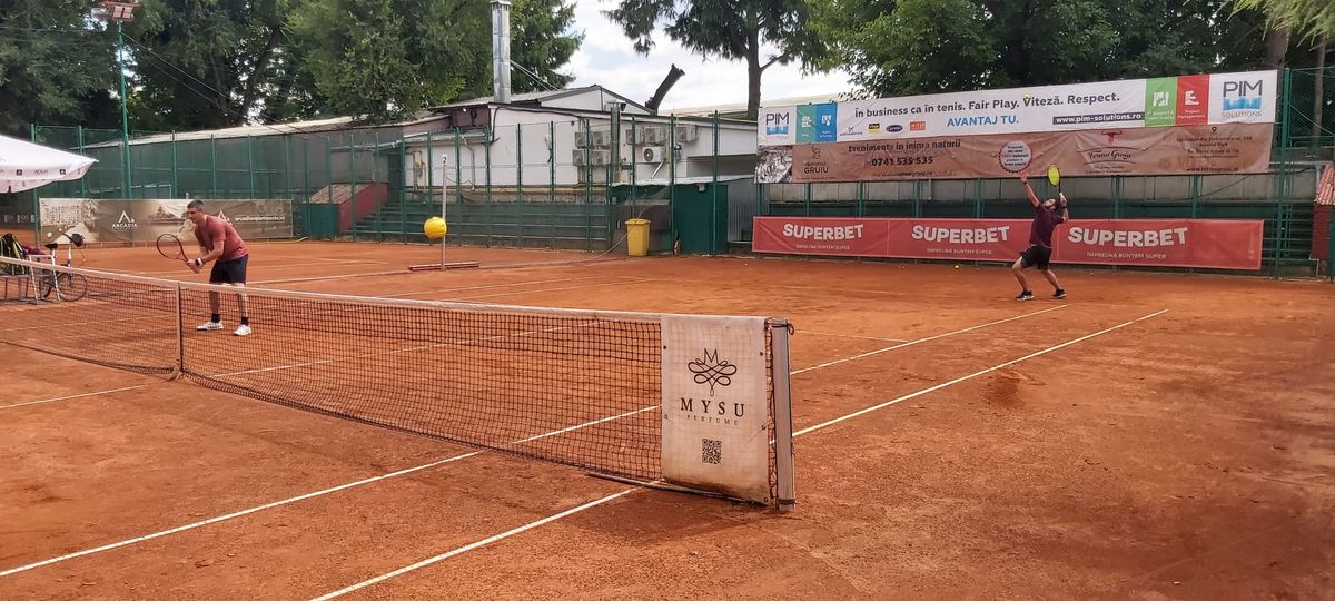 „Uite că mai pierde și Rapid” » Daniel Niculae și Vasile Maftei, înfrângere la cupa organizată de Șucu