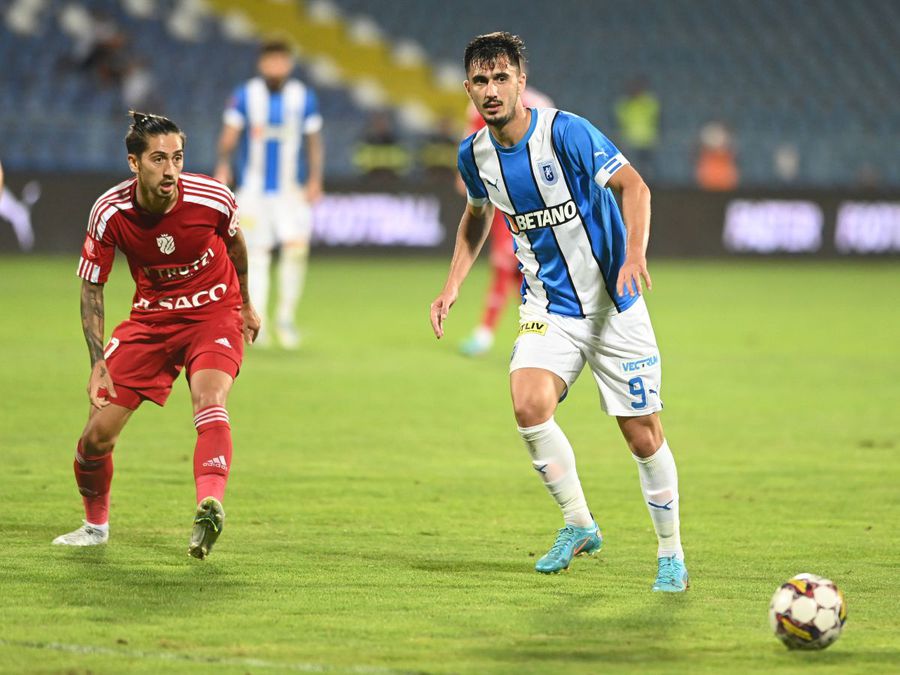 Eduard Florescu (stânga) Mutare de titlu: Rădoi a transferat un mijlocaș din Liga 1
