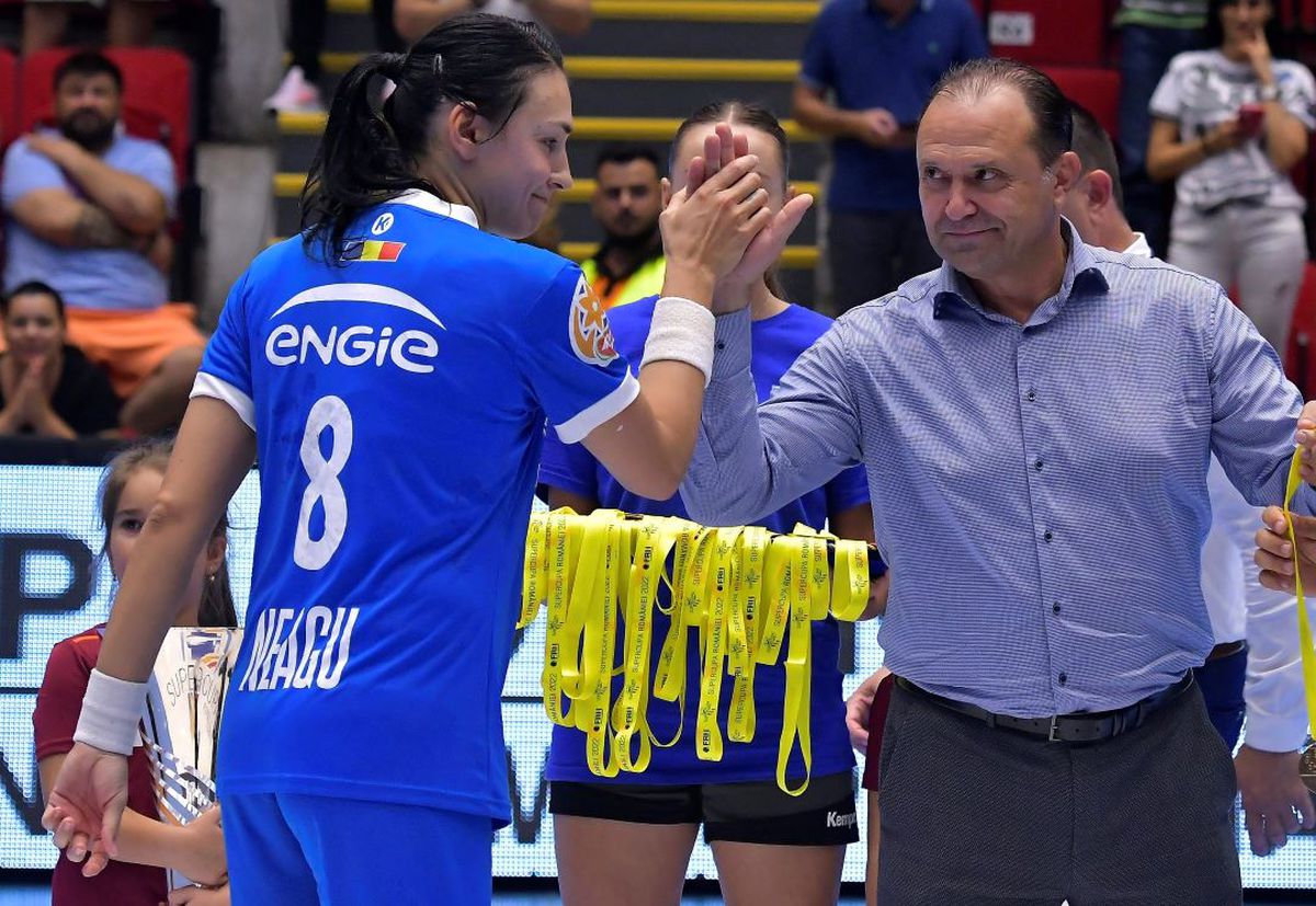 Cristina Neagu, cea mai mare handbalistă din istoria României, și-a anunțat RETRAGEREA, la pupitrul știrilor cu Andreea Esca!