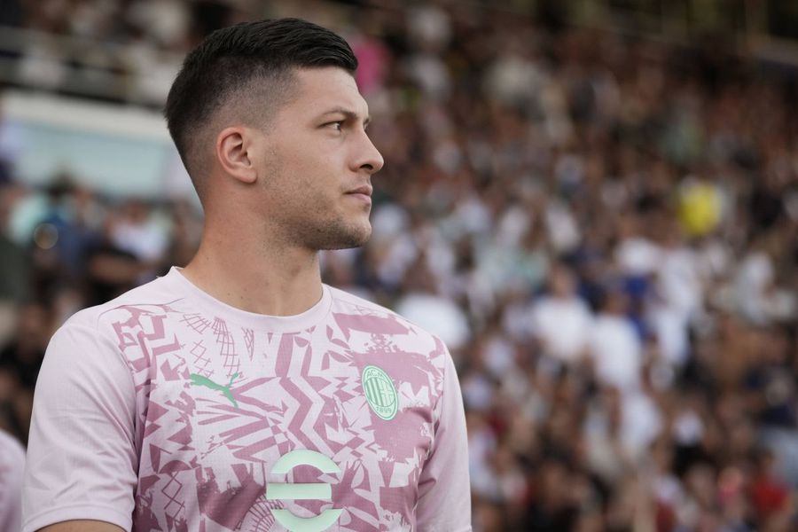 Jovic exclus din lotul lui Milan pentru Liga Campionilor » Care este motivul