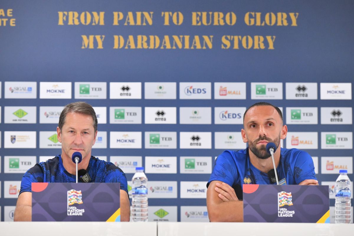 Selecționerul Kosovo e sigur că l-a citit pe Mircea Lucescu: „Știm cum să batem România”