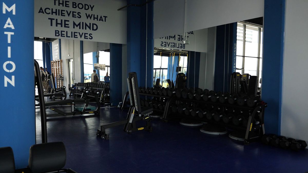 Mesaje războinice pentru juniorii lui Hagi » Îndemnurile care au împânzit Academia: „Durerea de astăzi...”