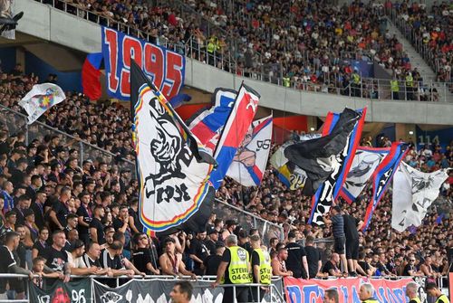 FCSB a fost sancționată de UEFA, după returul cu LASK, scor 1-0, din play-off-ul Europa League. Forul european invocă comportamentul rasist și/sau discriminatoriu al spectatorilor aflați pe stadionul Steaua la acel meci.