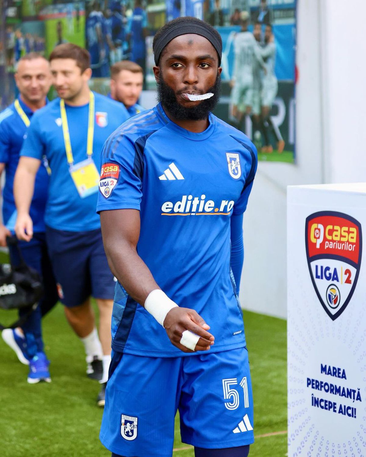 Transferul lui Sidibe la FCSB a picat! » De la Palat, în Gara de Nord: imagini COLOSALE surprinse de GSP! Fotbalistul lui Mititelu a luat acceleratul spre Craiova