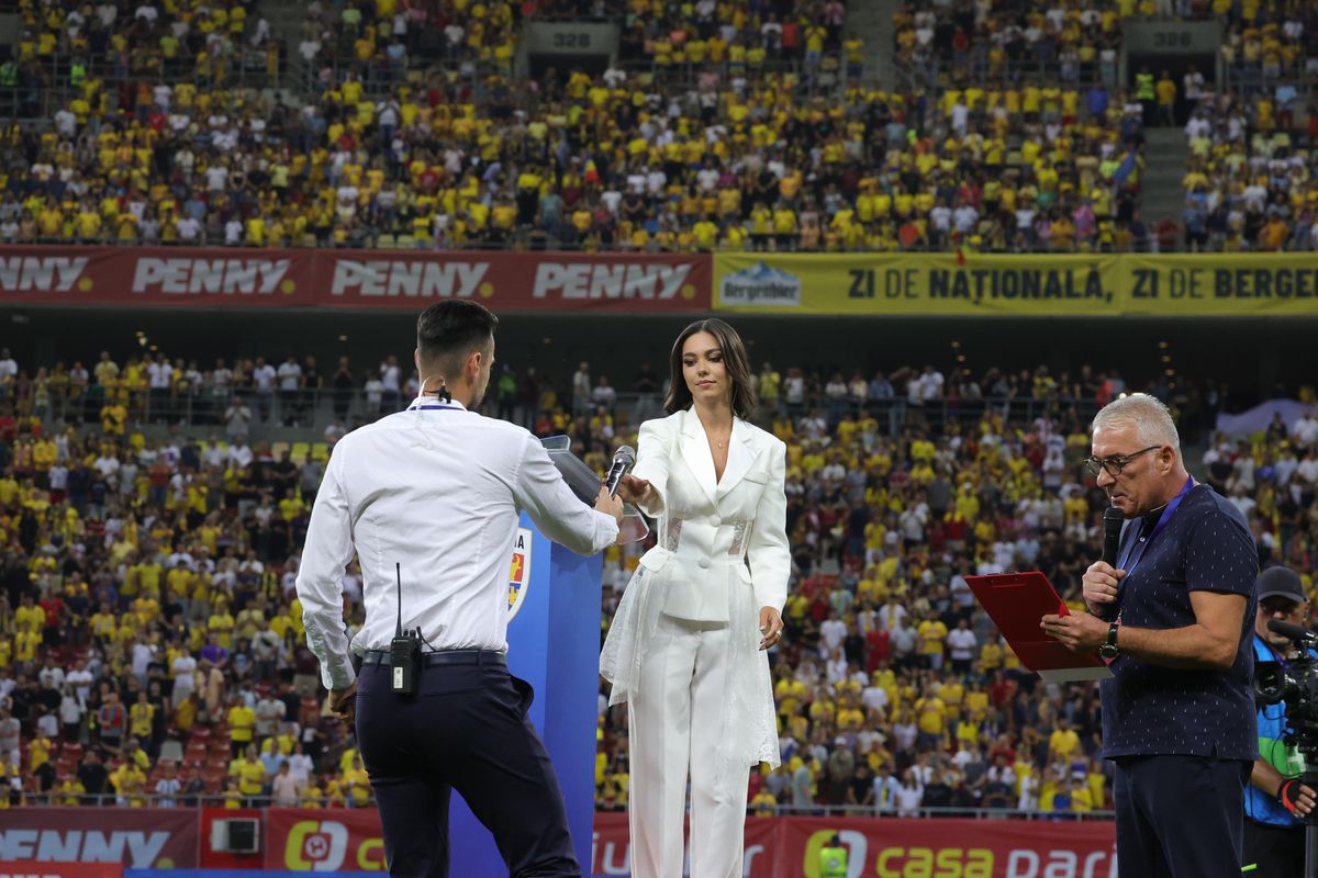 Multe VIP-uri la România - Canada + momentul care a ridicat Arena Națională în picioare