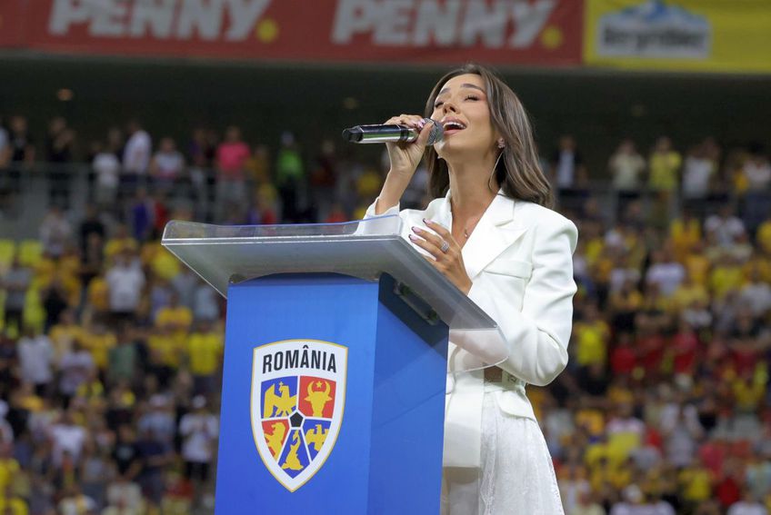 GALERIE FOTO Multe VIP-uri la România - Canada + momentul care a ridicat Arena Națională în picioare
