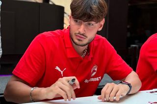 Care sunt situațiile la zi ale lui Adrian Mazilu și Stipe Perica