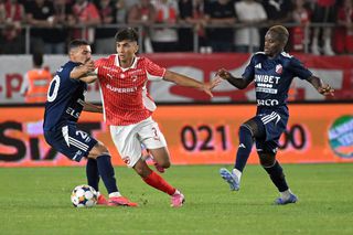 Romario Benzar, pus pe liber de clubul din play-off: „Mult succes în carieră!”