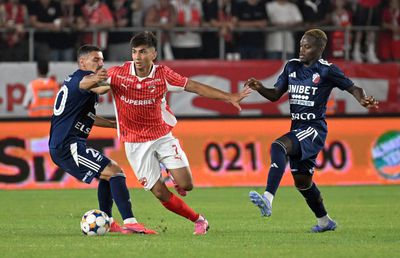 Romario Benzar, pus pe liber de clubul din play-off: „Mult succes în carieră!”