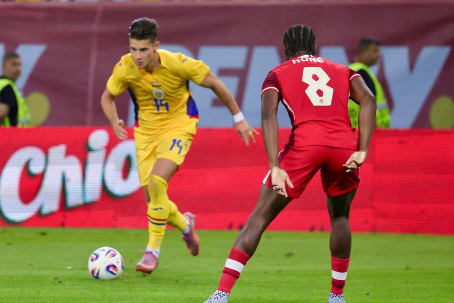 Alexandru Dobre își va păstra cu Cipru postul de titular obținut în România - Canada Foto: Ionuț Iordache (GSP) Mircea Lucescu pregătește o echipă de start total neașteptată pentru meciul cu Cipru » Din nou, fără jucători de la FCSB în primul „11”