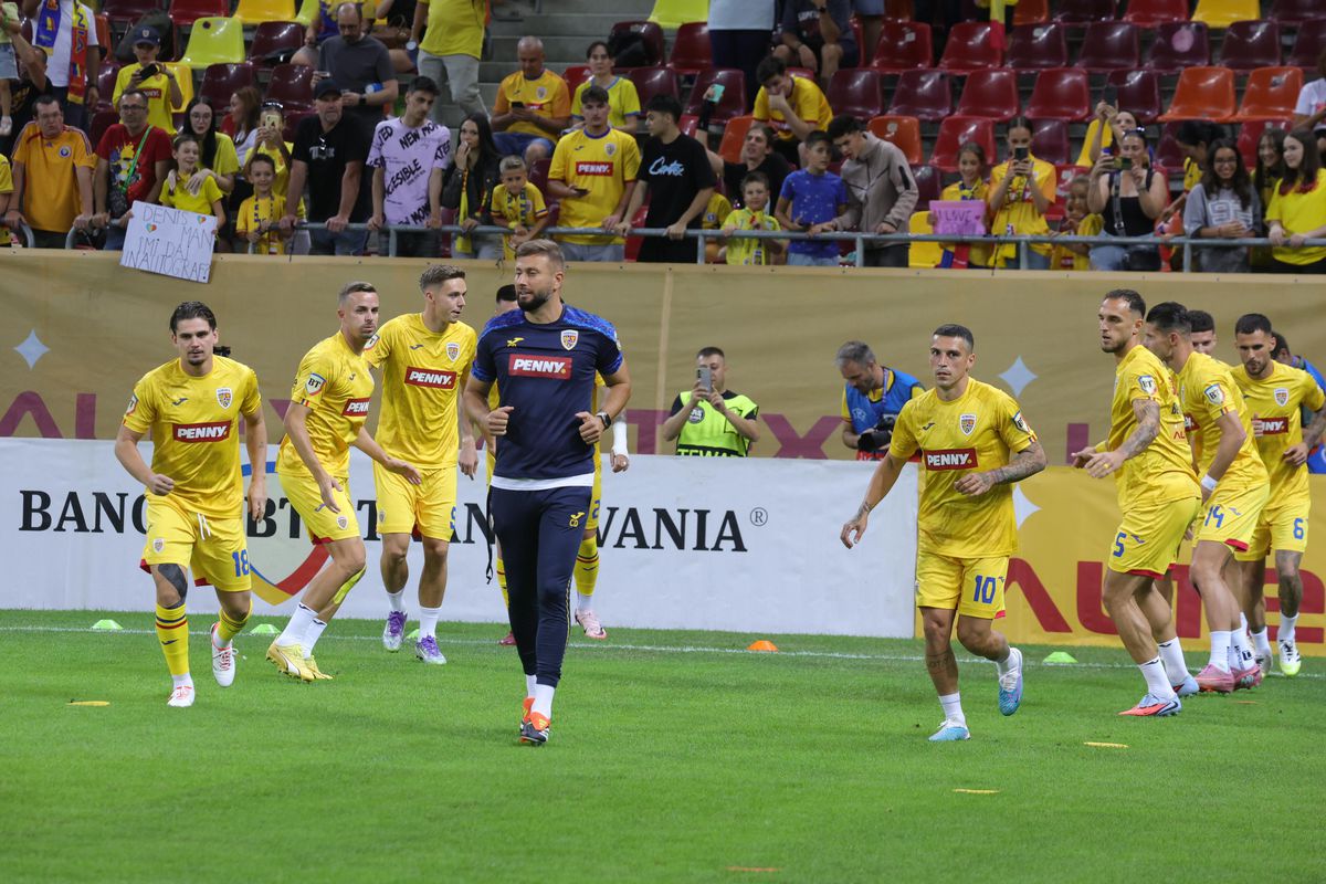 Decizia lui Mircea Lucescu l-a înfuriat pe Mihai Stoica: „Păi bagă-l să joace! Nu-l ține pe bancă!”