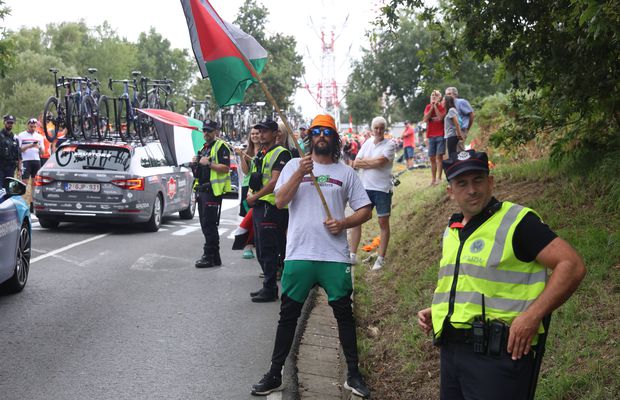 Ministrul de Externe al Spaniei e de acord cu excluderea echipei Israel-Premier Tech din La Vuelta