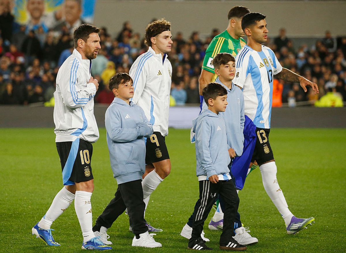 Lionel Messi a izbucnit în lacrimi înainte de Argentina - Venezuela