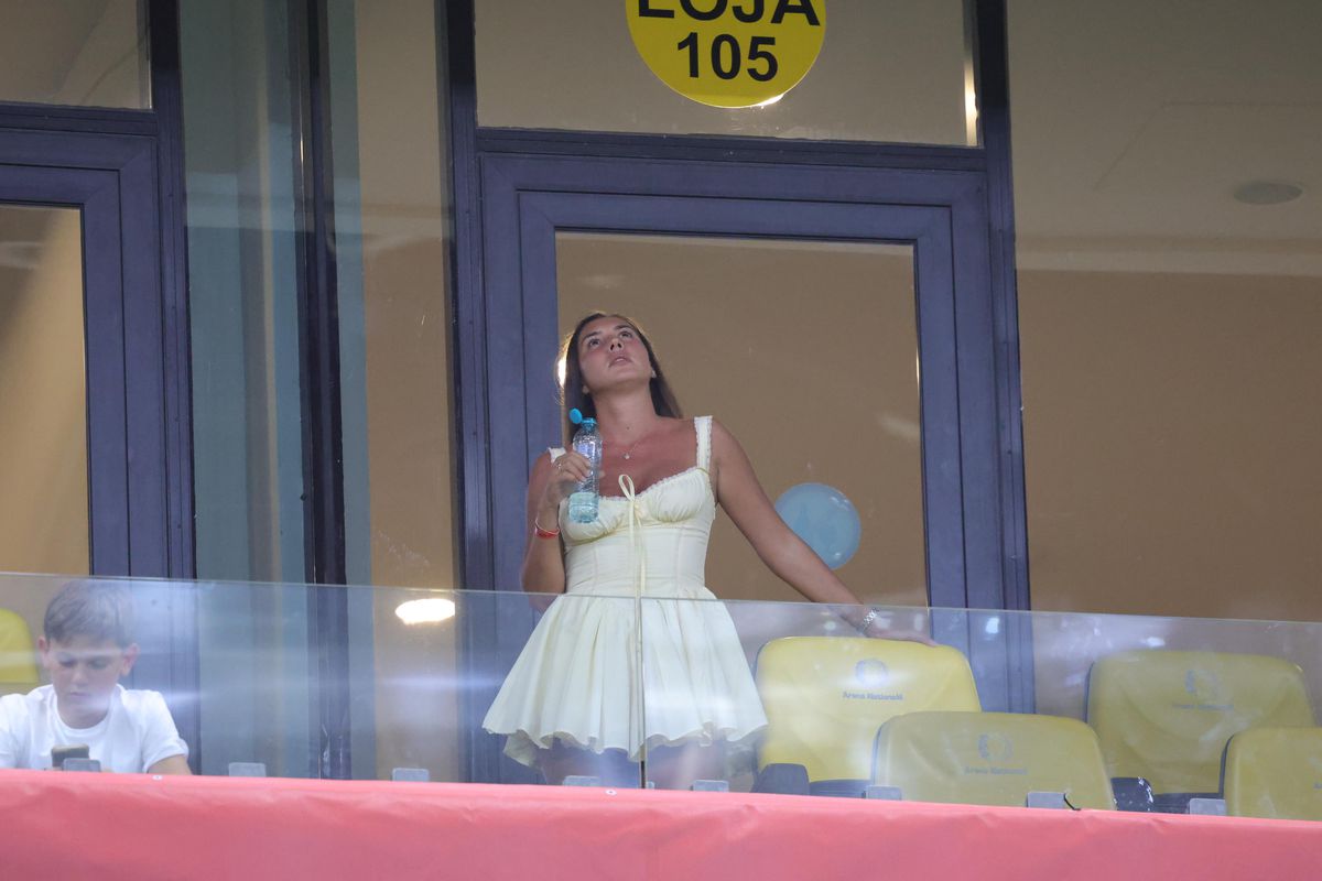 Multe VIP-uri la România - Canada + momentul care a ridicat Arena Națională în picioare