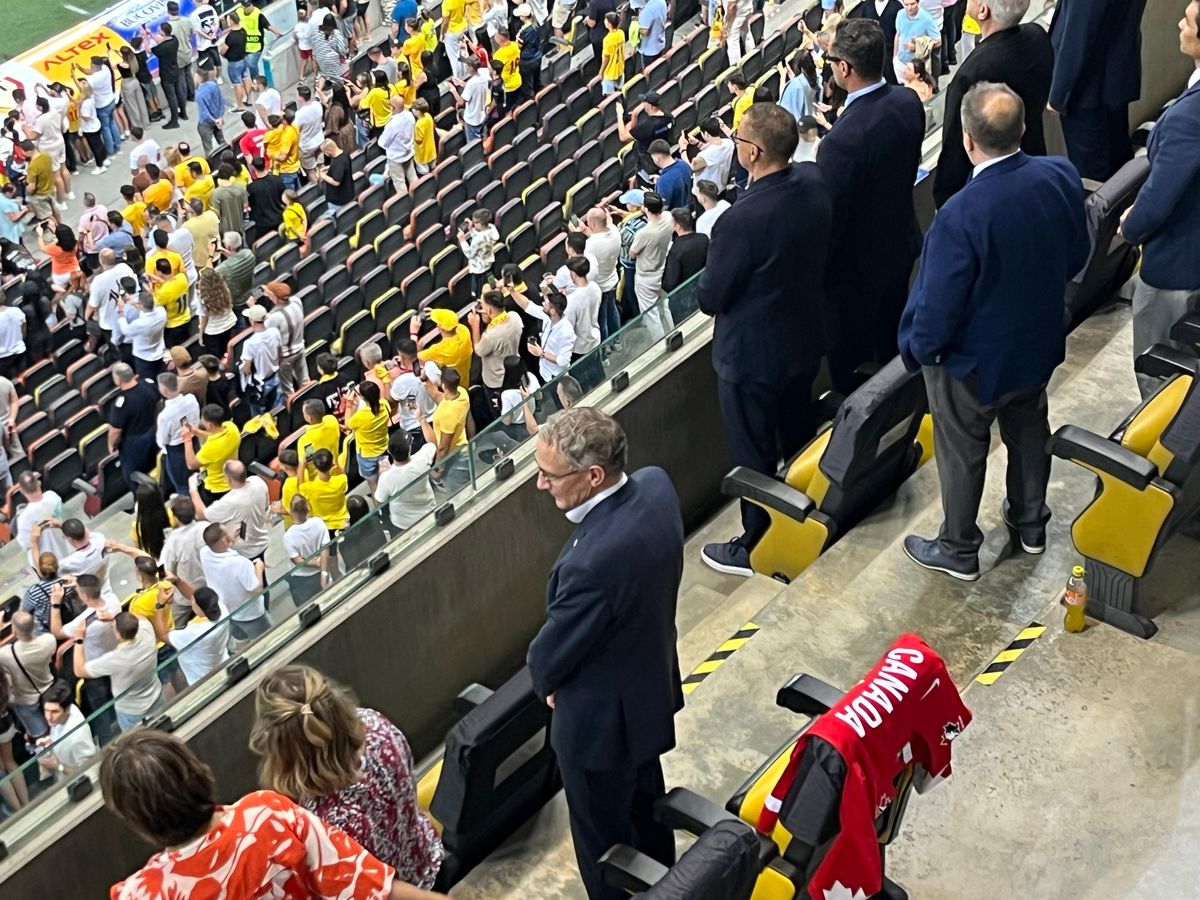 Multe VIP-uri la România - Canada + momentul care a ridicat Arena Națională în picioare