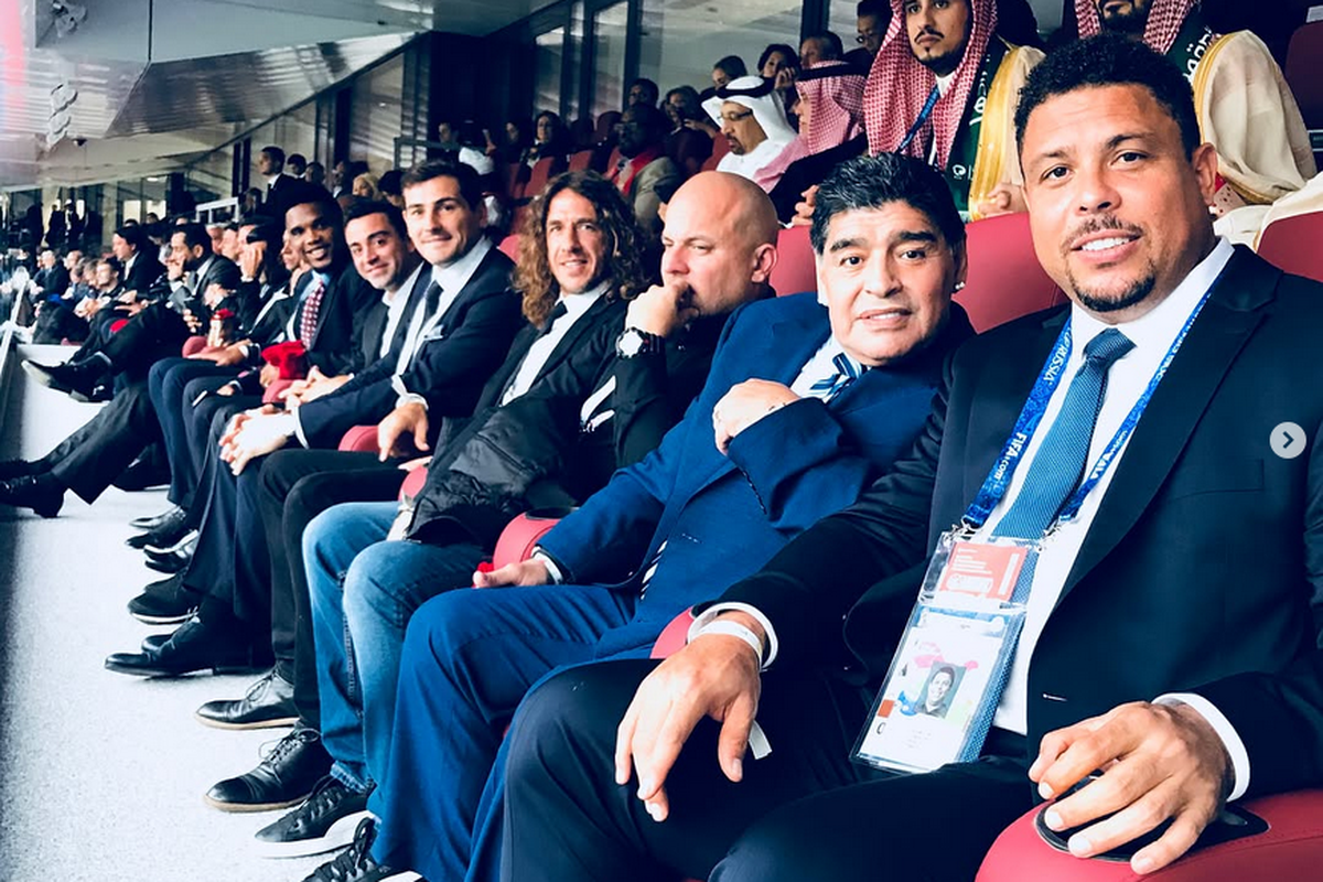 Incredibila transformare a lui Carles Puyol » S-a retras în munți, are o companie bazată pe realitatea virtuală și s-a apucat de acroyoga: „Nu faceți așa ceva acasă!”