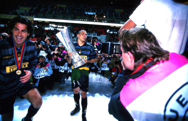 Fostul elev al lui Lucescu la Inter face dezvăluiri picante: „Dacă aș fi fost urât, aș fi avut o carieră mai bună” + „Știți ce făcea Ronaldo înaintea meciurilor?”