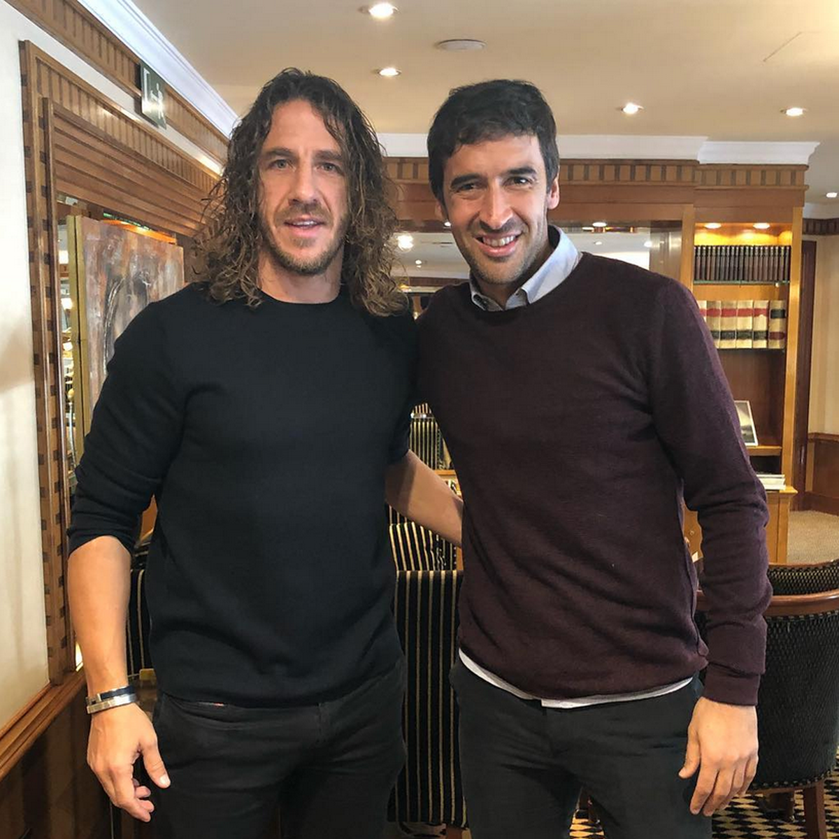 Incredibila transformare a lui Carles Puyol » S-a retras în munți, are o companie bazată pe realitatea virtuală și s-a apucat de acroyoga: „Nu faceți așa ceva acasă!”