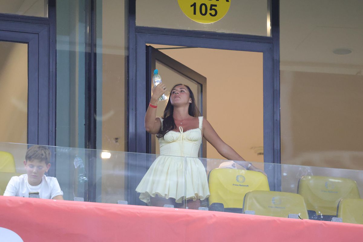 Multe VIP-uri la România - Canada + momentul care a ridicat Arena Națională în picioare