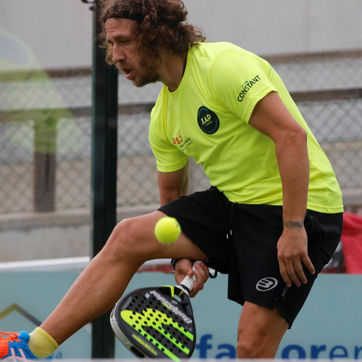 Incredibila transformare a lui Carles Puyol » S-a retras în munți, are o companie bazată pe realitatea virtuală și s-a apucat de acroyoga: „Nu faceți așa ceva acasă!”