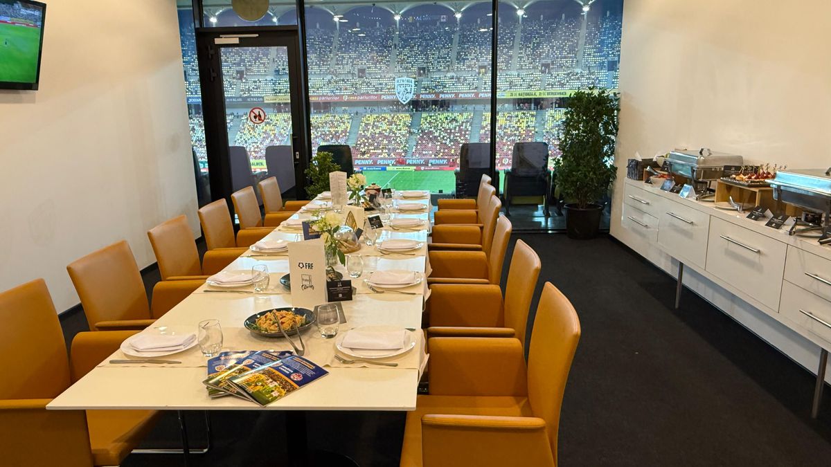 Loja lui Burleanu, la România - Canada