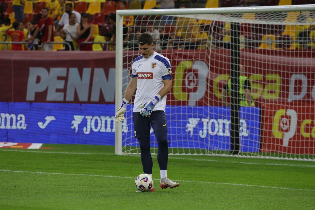 Decizia lui Mircea Lucescu l-a înfuriat pe Mihai Stoica: „Păi bagă-l să joace! Nu-l ține pe bancă!”